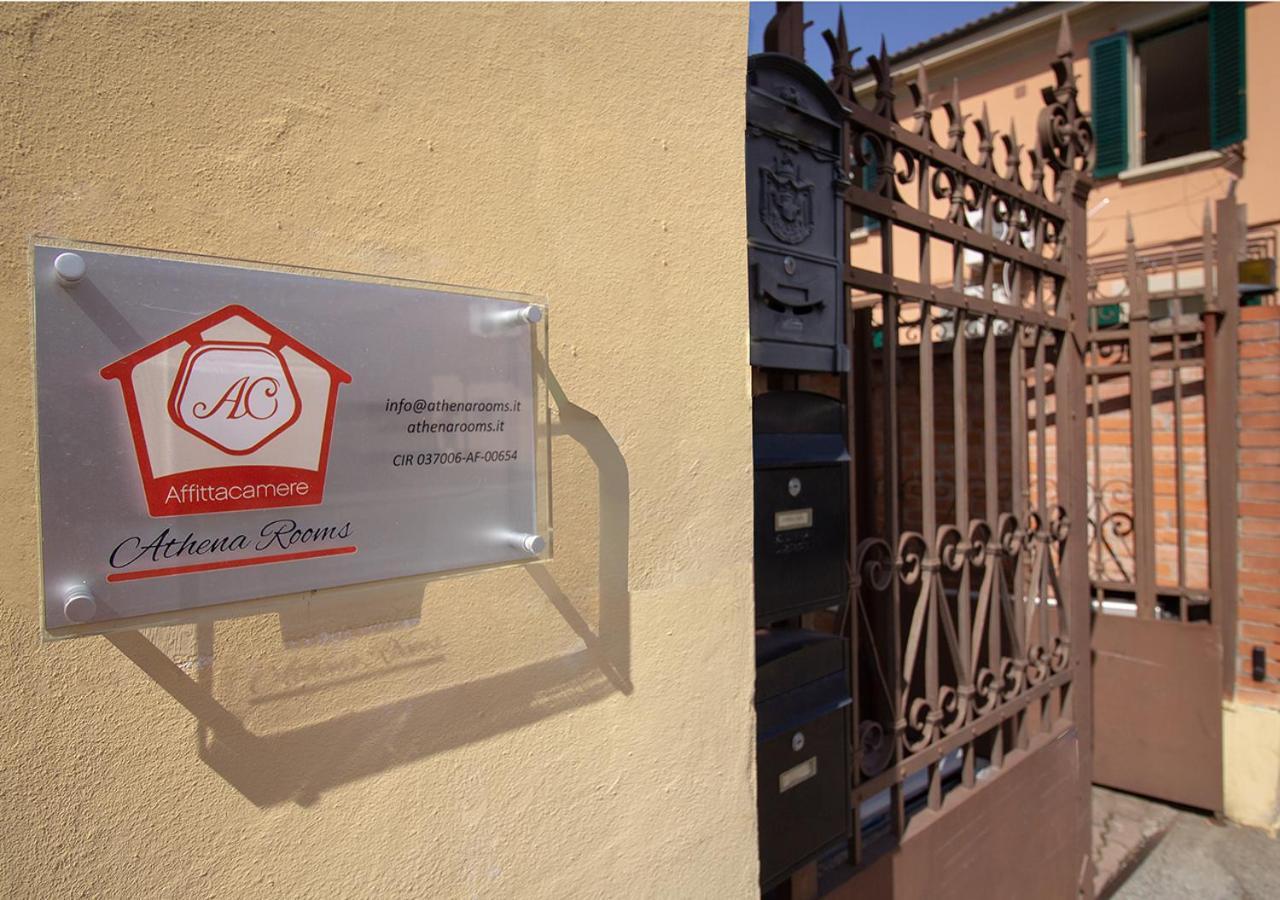 Athena Rooms - Parcheggio Privato Bologna Eksteriør billede