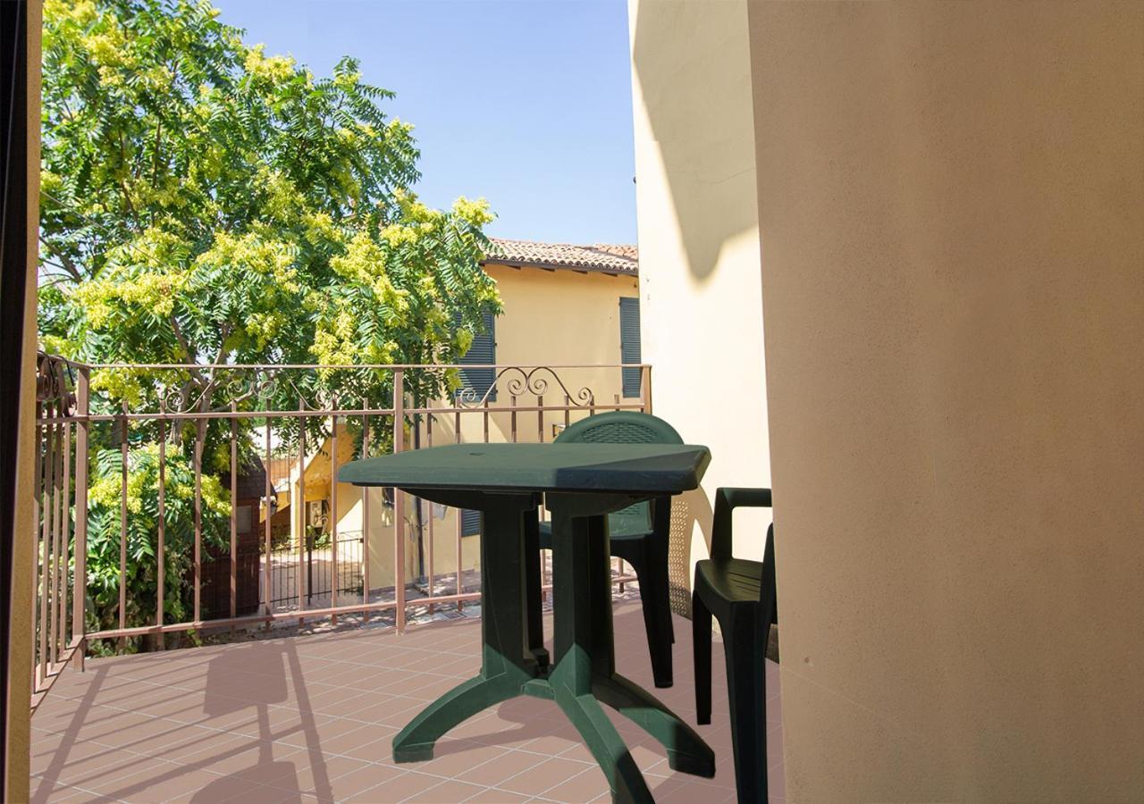 Athena Rooms - Parcheggio Privato Bologna Eksteriør billede