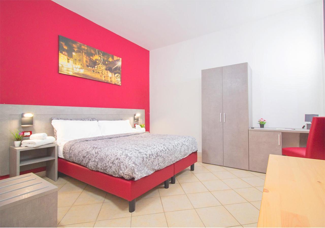 Athena Rooms - Parcheggio Privato Bologna Eksteriør billede