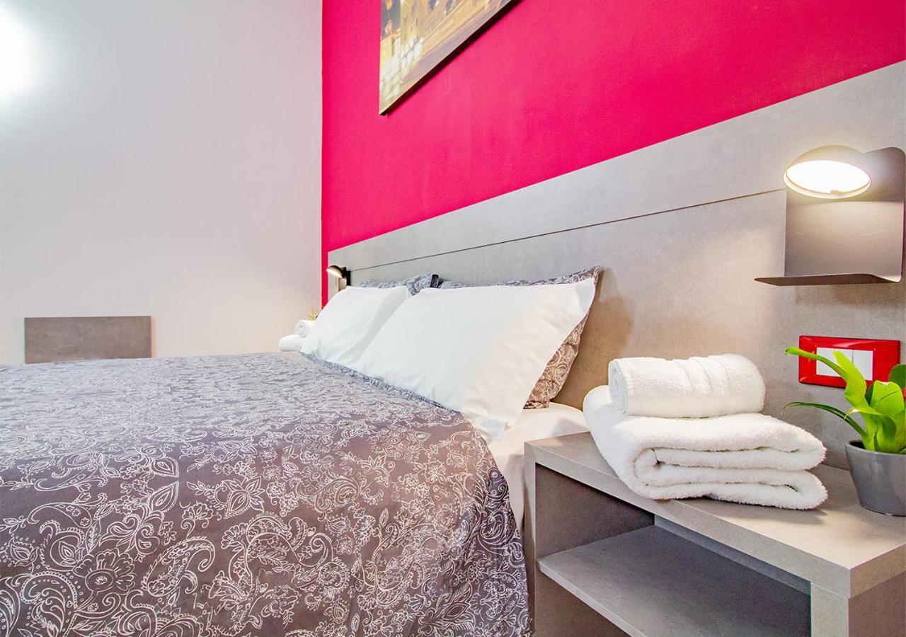 Athena Rooms - Parcheggio Privato Bologna Eksteriør billede